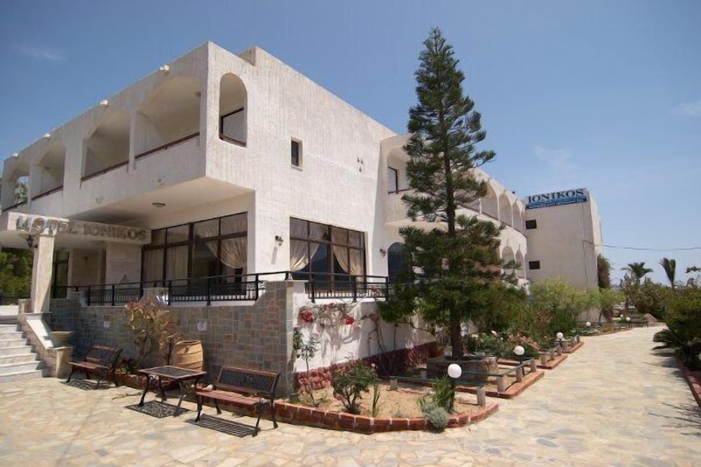 Hotel Ionikos 4/21