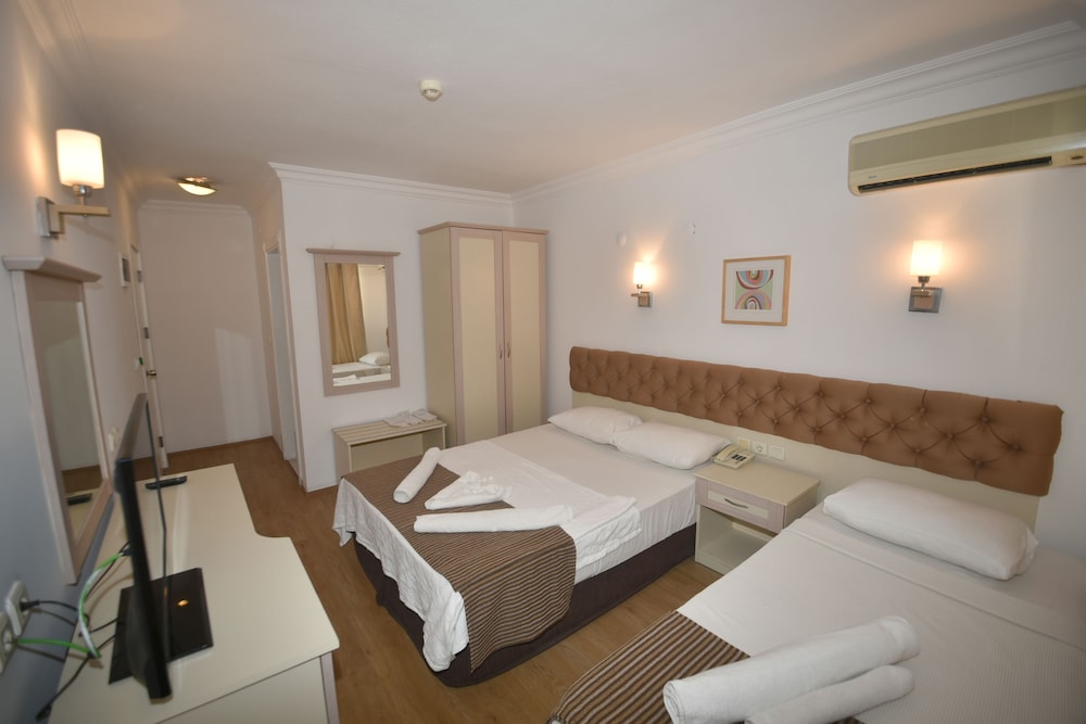 Almena City Hotel 6/17