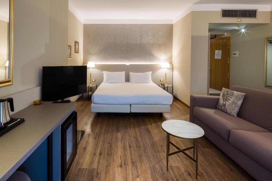 Hotel Nasco 37/62