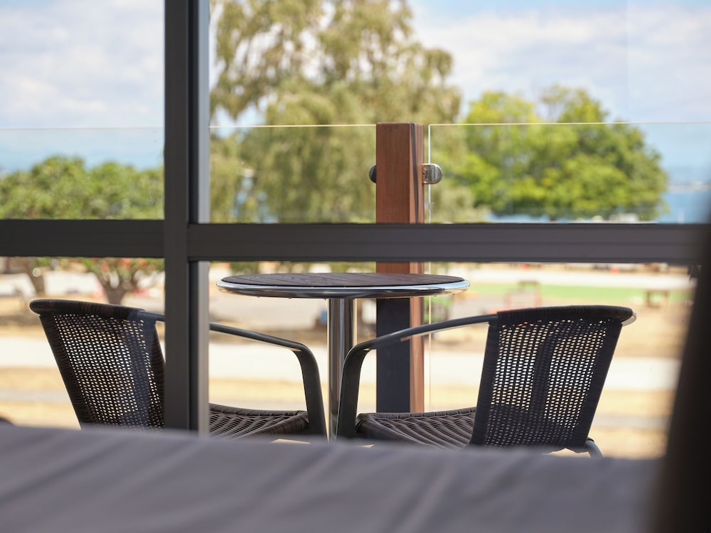 Suncourt Hotel 36/50