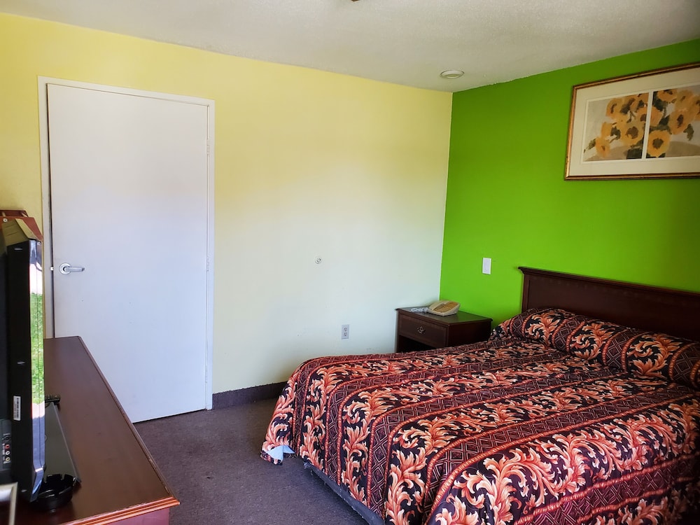 Travel Inn Motel 15/50