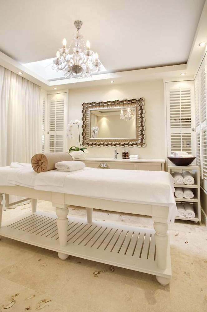Banksia Boutique 35/49