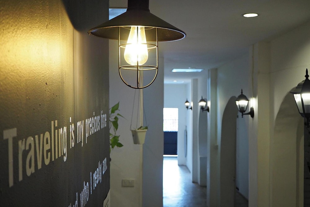 Chino Town Gallery Hostel 24/58