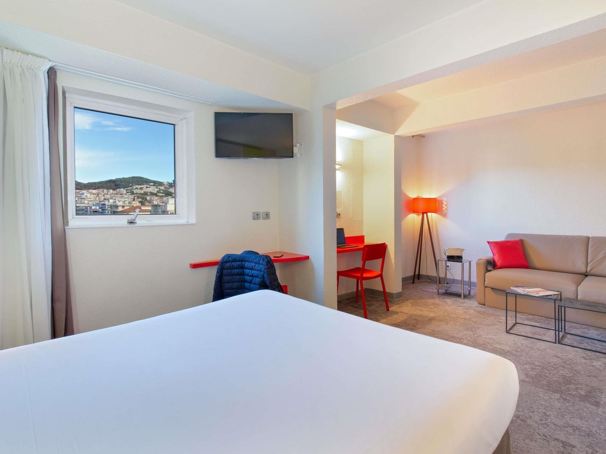 Suite, Multiple Beds