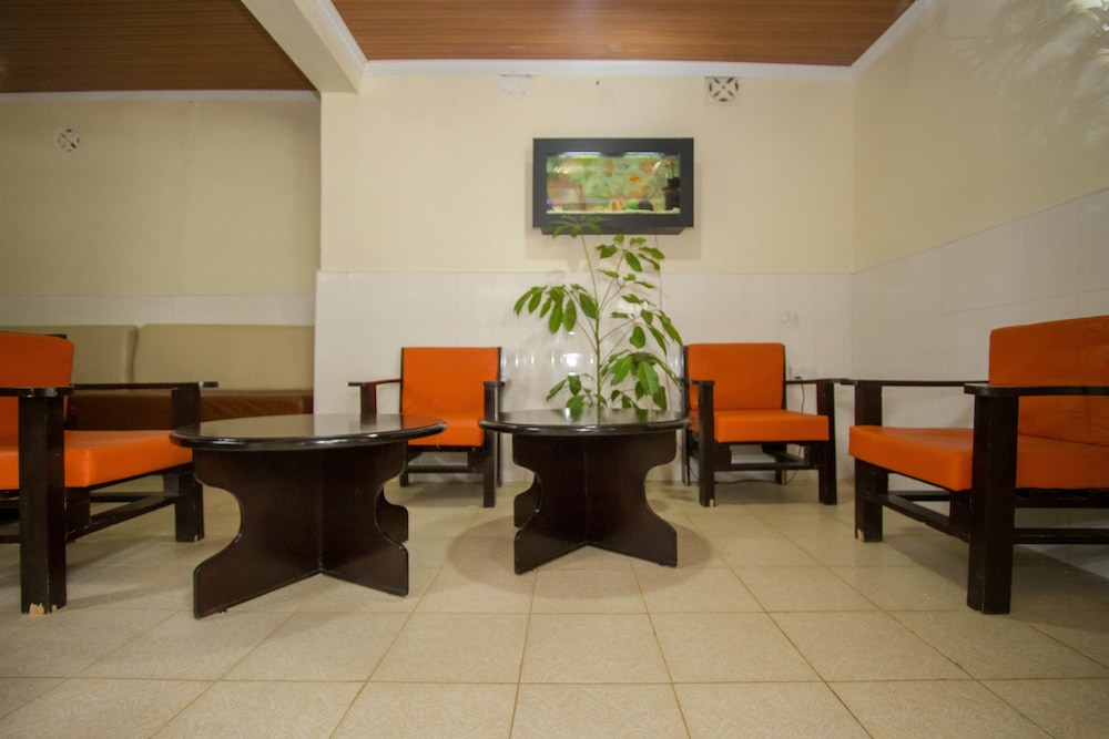 Dove Nest Lodge 32/50