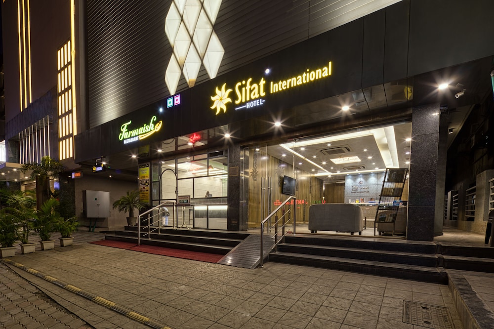 Hotel Sifat International 44/50