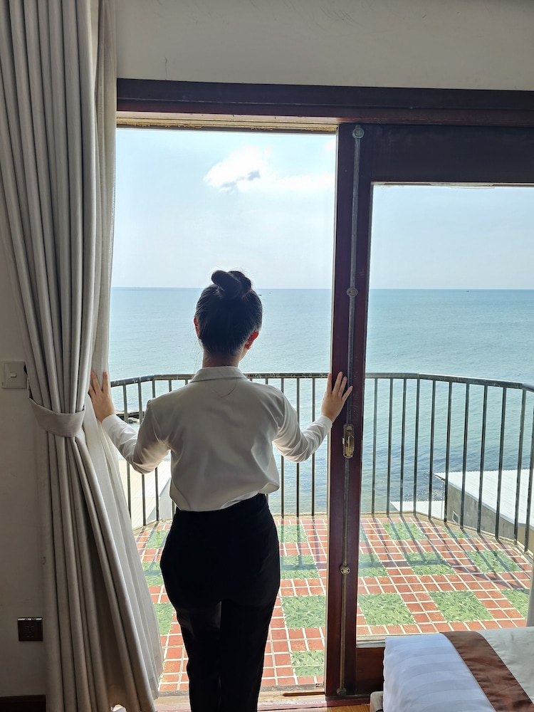 Venus Hotel - Massage & Sky Bar 40/43