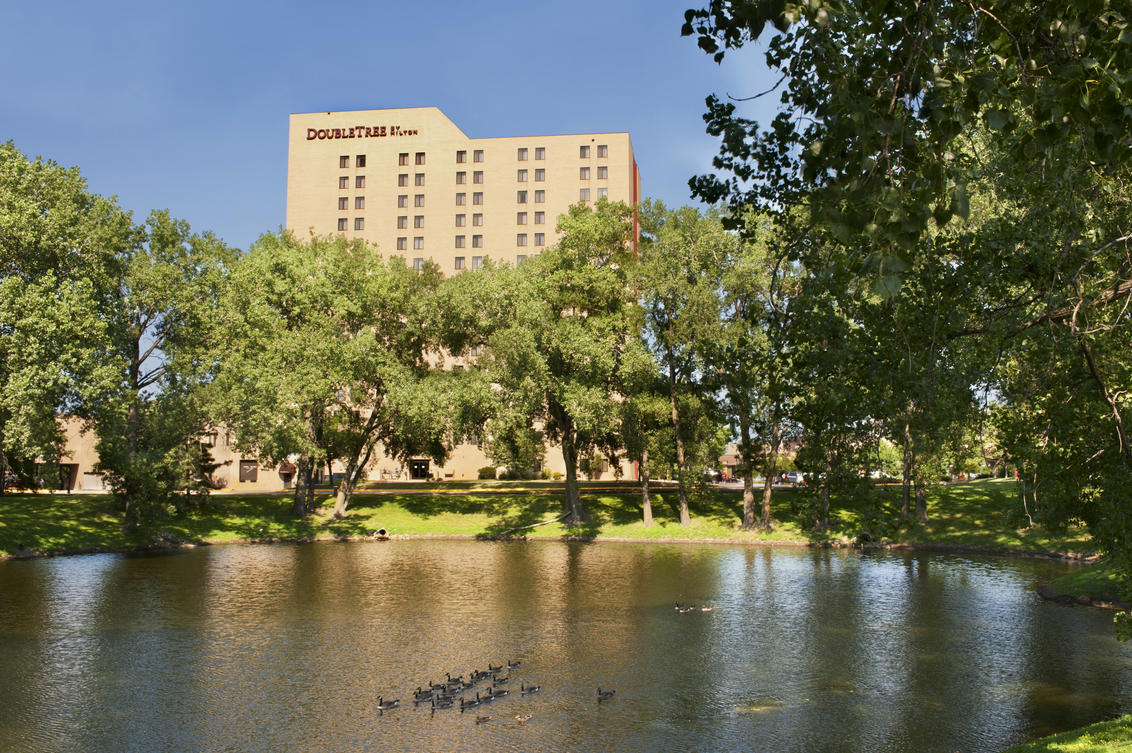Doubletree Hotel Minneapolis Park Place 38/39