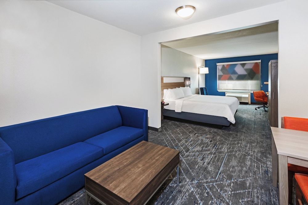 Holiday Inn Express & Suites Houston Space Ctr - Clear Lake 33/50