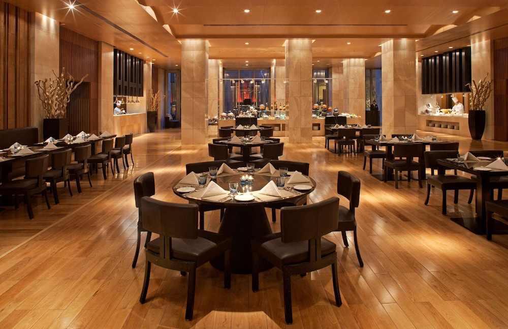 Radisson Blu Hotel Amritsar 50/70