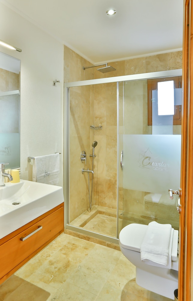 Cinarlar Apart Hotel 42/50
