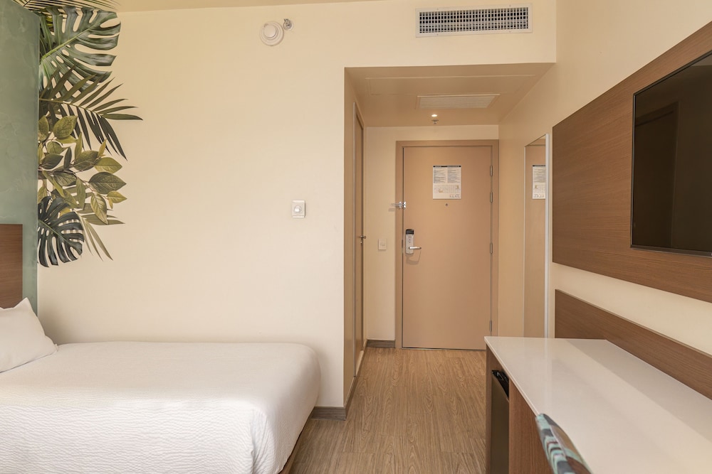 Ibis Styles Curitiba Airport Hotel 19/48