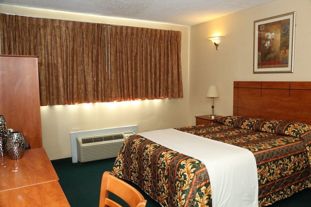 Jfk Inn Jamaica 18/42