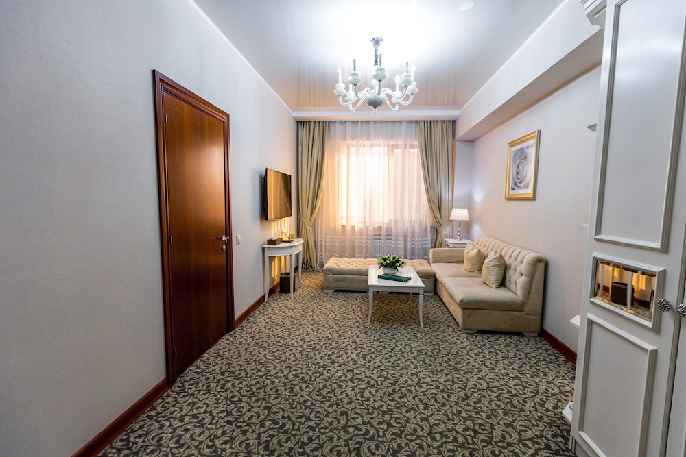 The Plaza Hotel Almaty 52/61