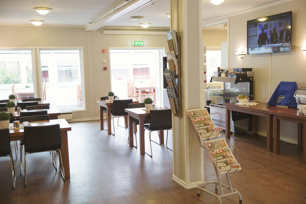 Gardermoen Hotel Bed & Breakfast 13/18