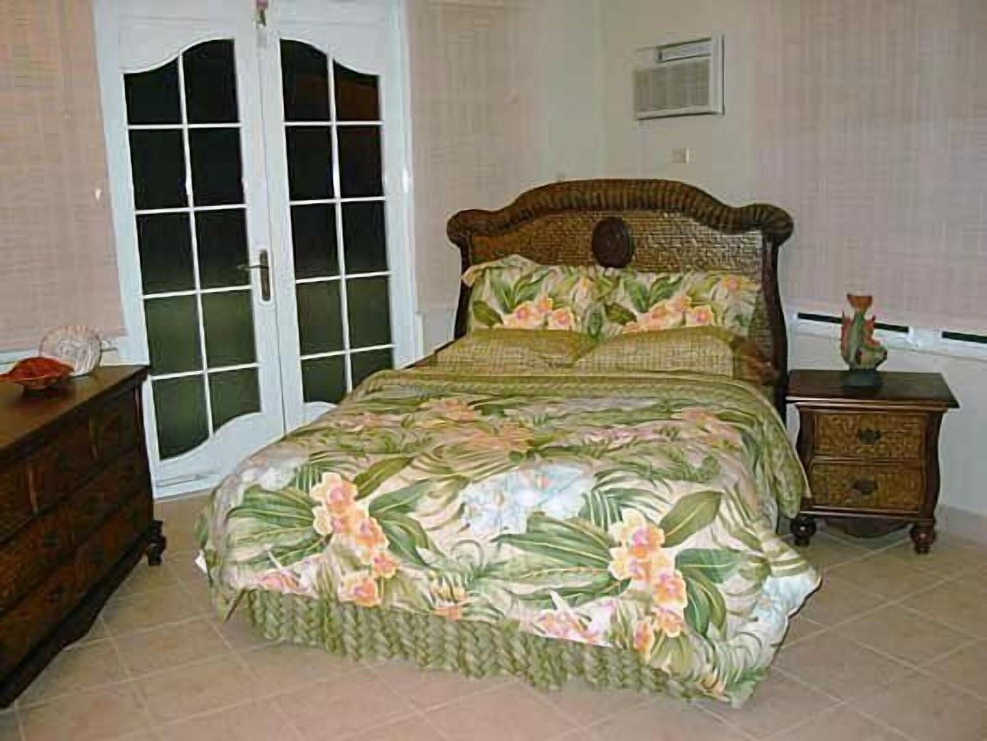 Dos Angeles Del Mar Bed And Breakfast 2/11