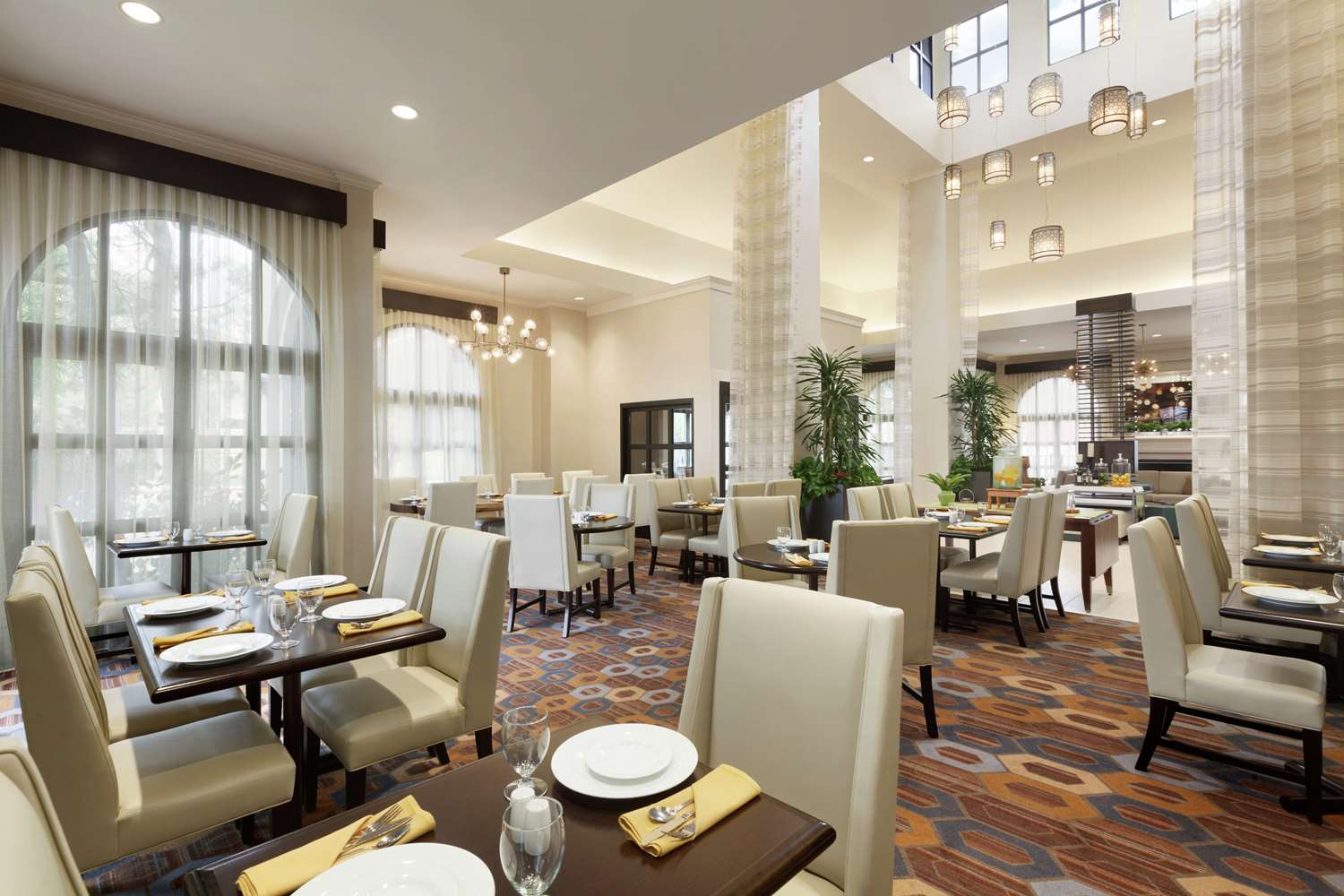 restaurant cafeteria