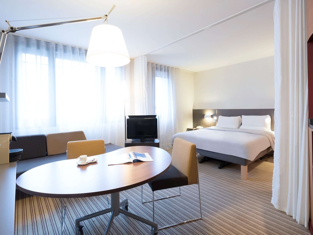 Novotel Suites Paris Montreuil Vincennes 30/75