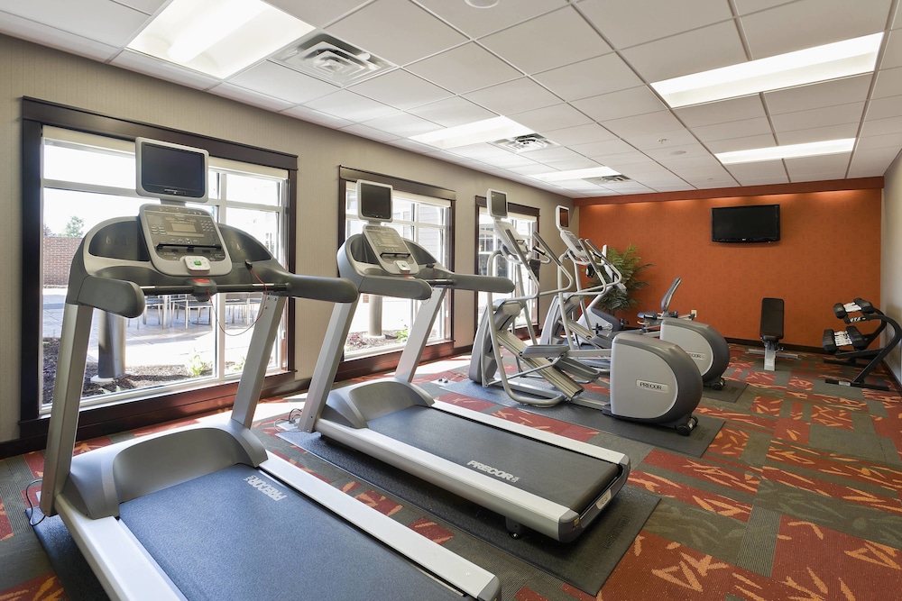 Residence Inn Bismarck North 12/31