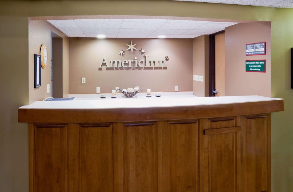 AmericInn by Wyndham Crookston U of M Crookston 5/32