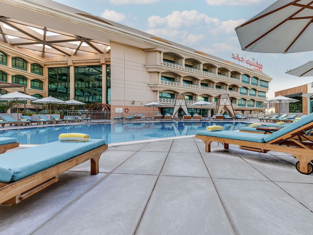 Movenpick Grand Al Bustan Dubai 39/64