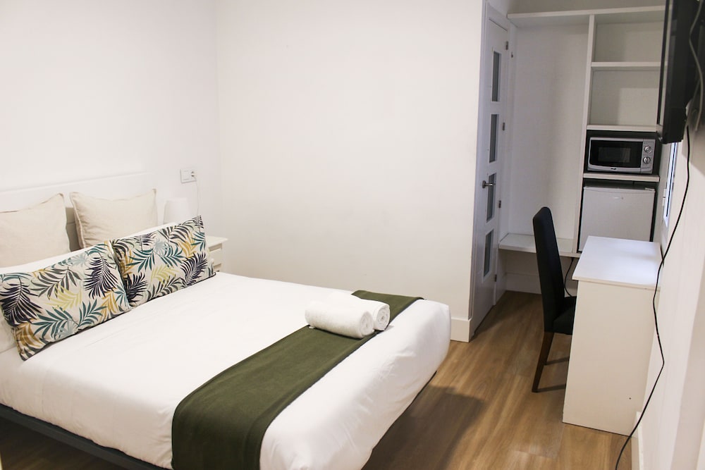 Hostal La Estrella 9/36