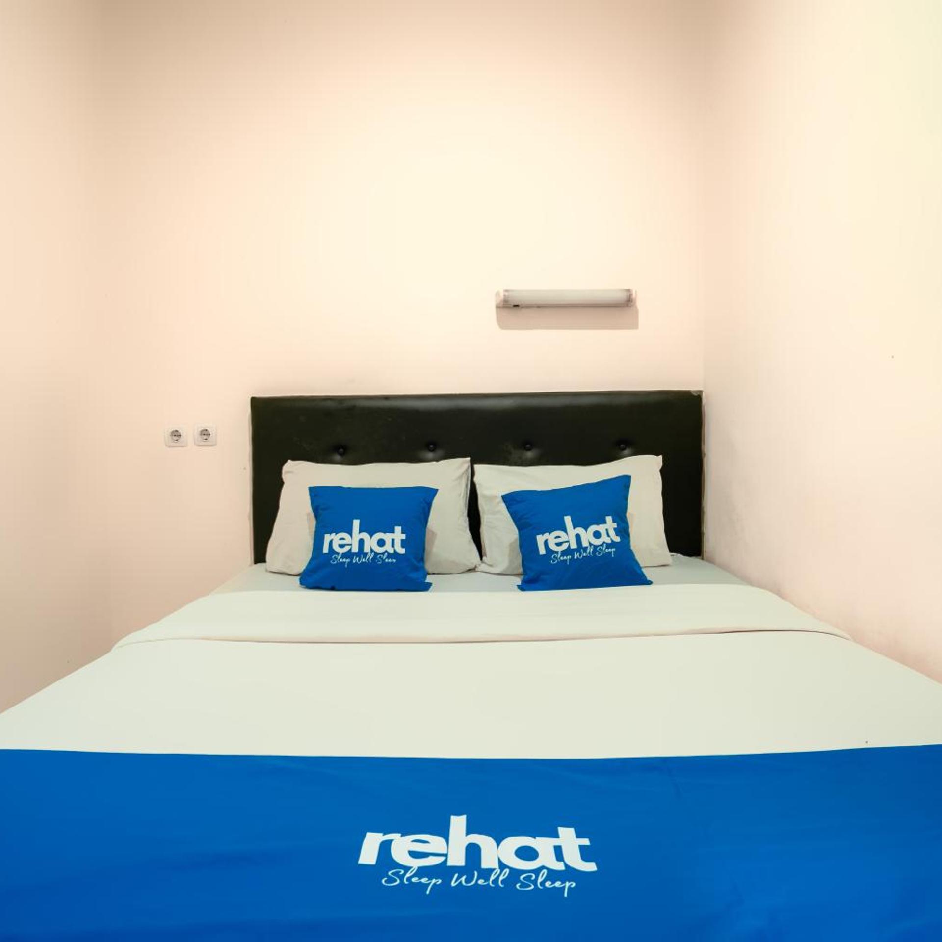 Rehat at Wahidin Guest House 19/29