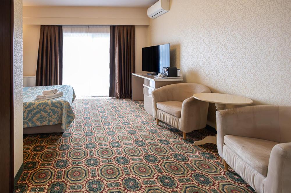 HOTEL ROMANITA 39/56