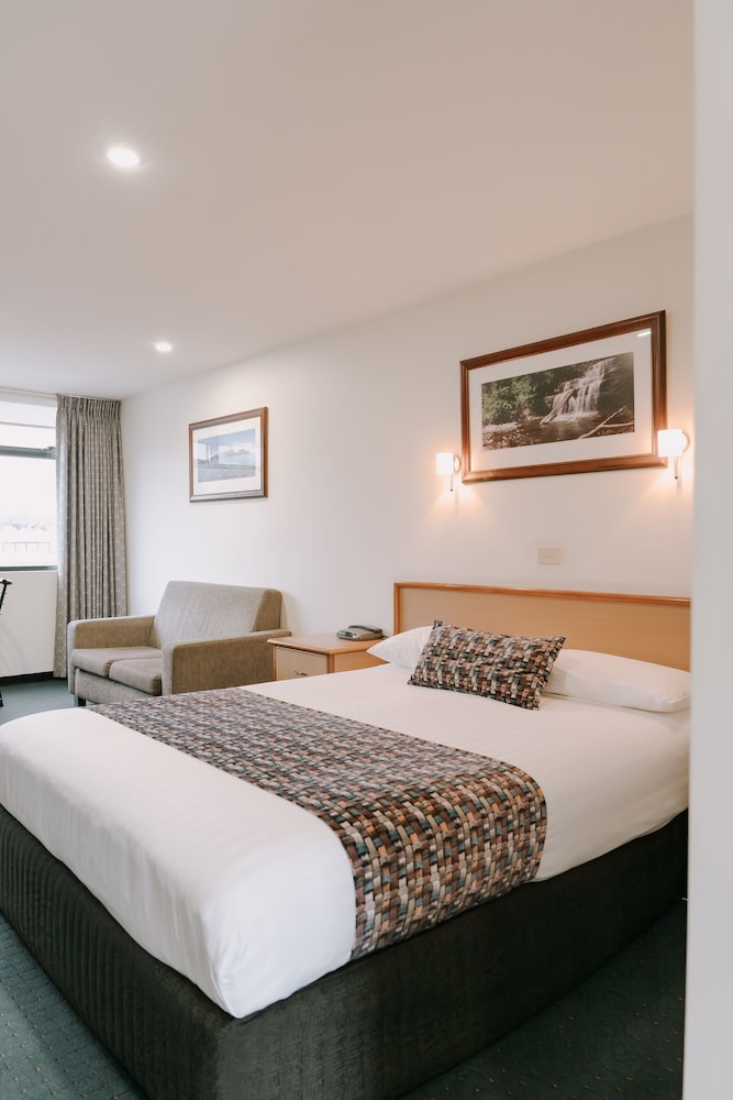 Motel 429 24/69