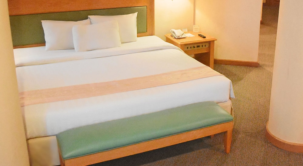 TUNJUNGAN HOTEL 20/73