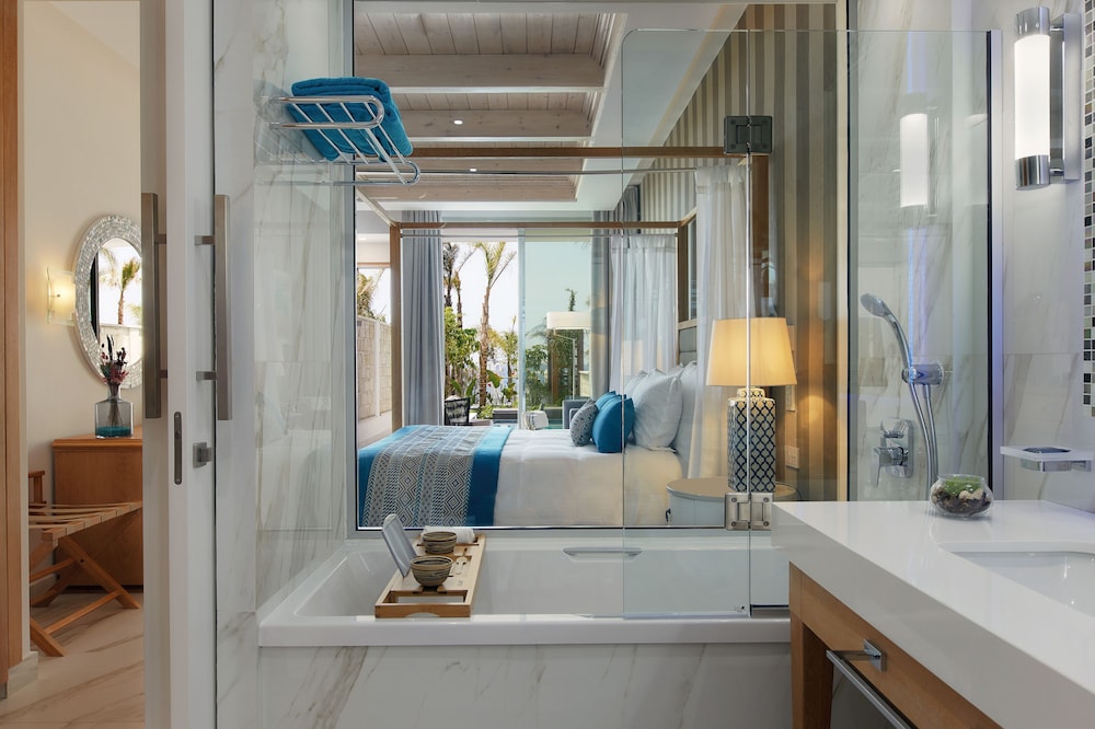 Amavi Hotel - Adults Only 30/72