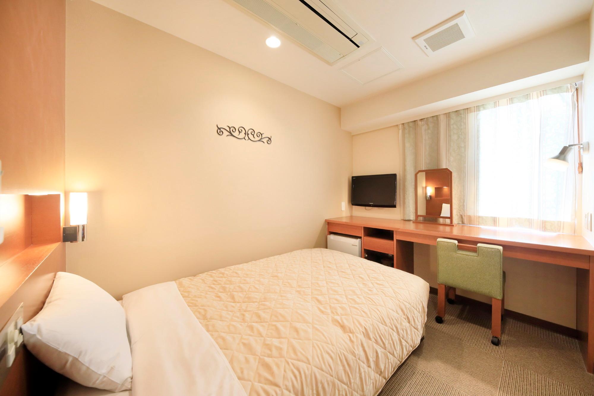 Semi Room, Superior, Single, Semi Double Bed