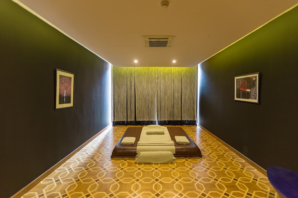 Marxal Resort And Spa 52/78