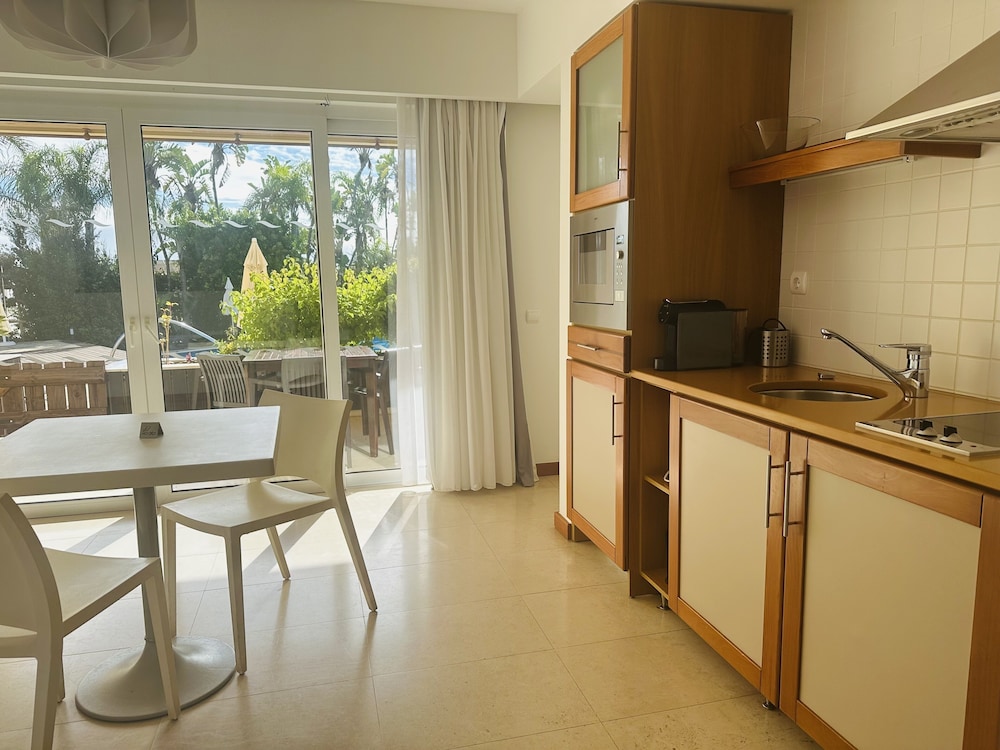Aparthotel Vila Luz 59/71