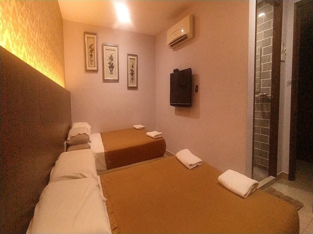 Hotel O Hotel Hamilas 42/60