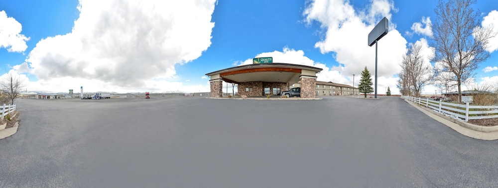 Wingate by Wyndham Beaver I-15 6/34