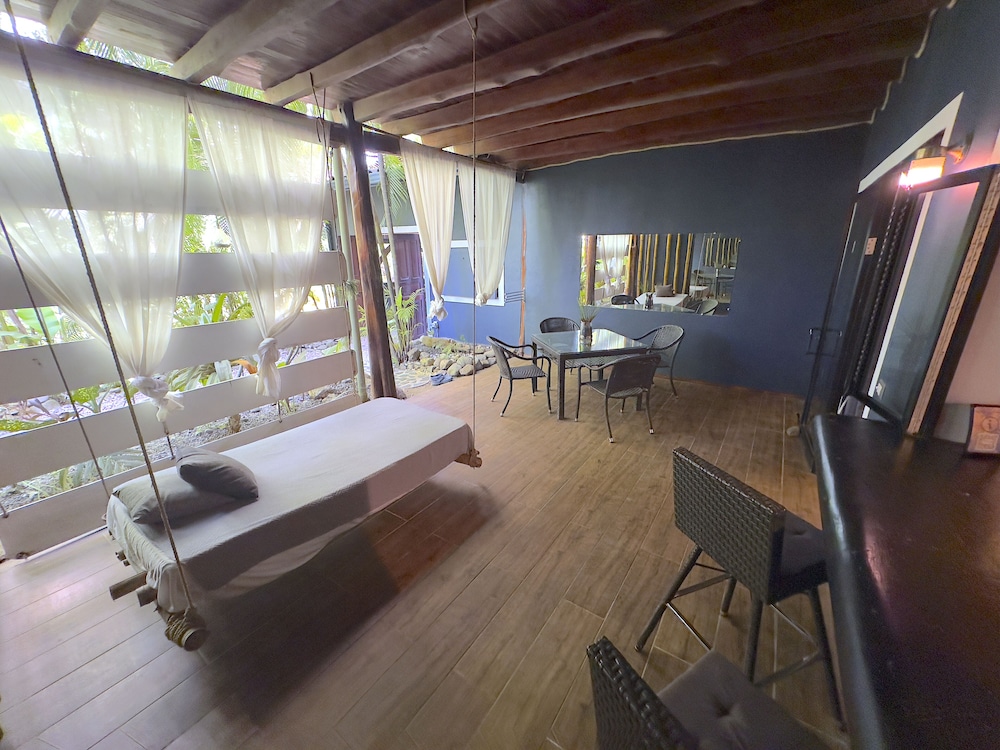 Canaima Chill House 19/50