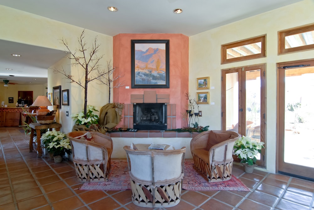 Borrego Valley Inn 5/45
