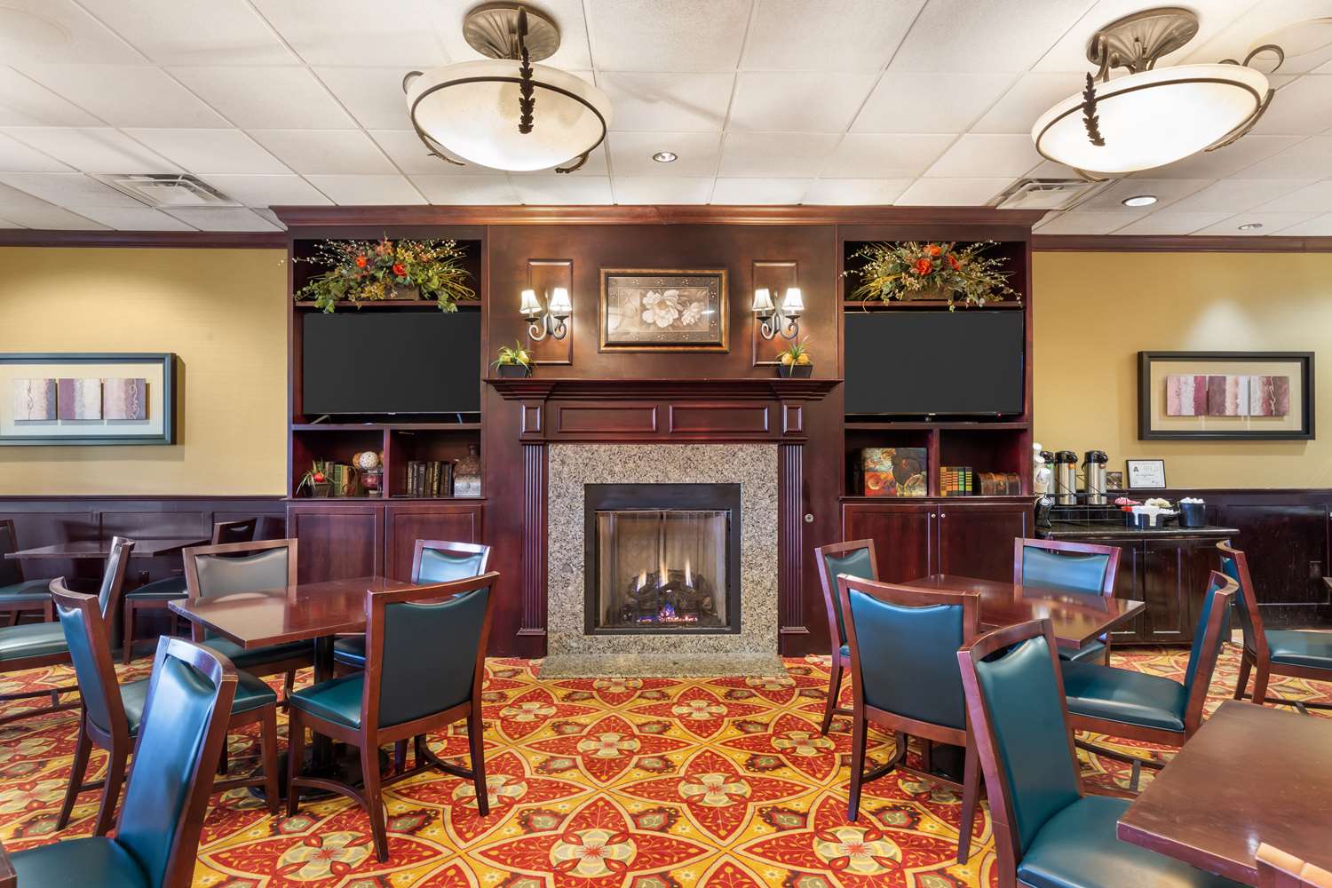 Best Western Plus Burlington 37/49