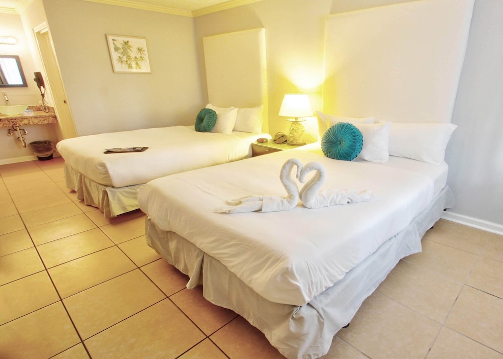 Fort Lauderdale Grand Hotel 34/68