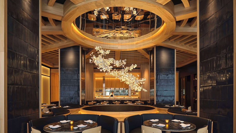 Nobu Hotel Toronto 36/50