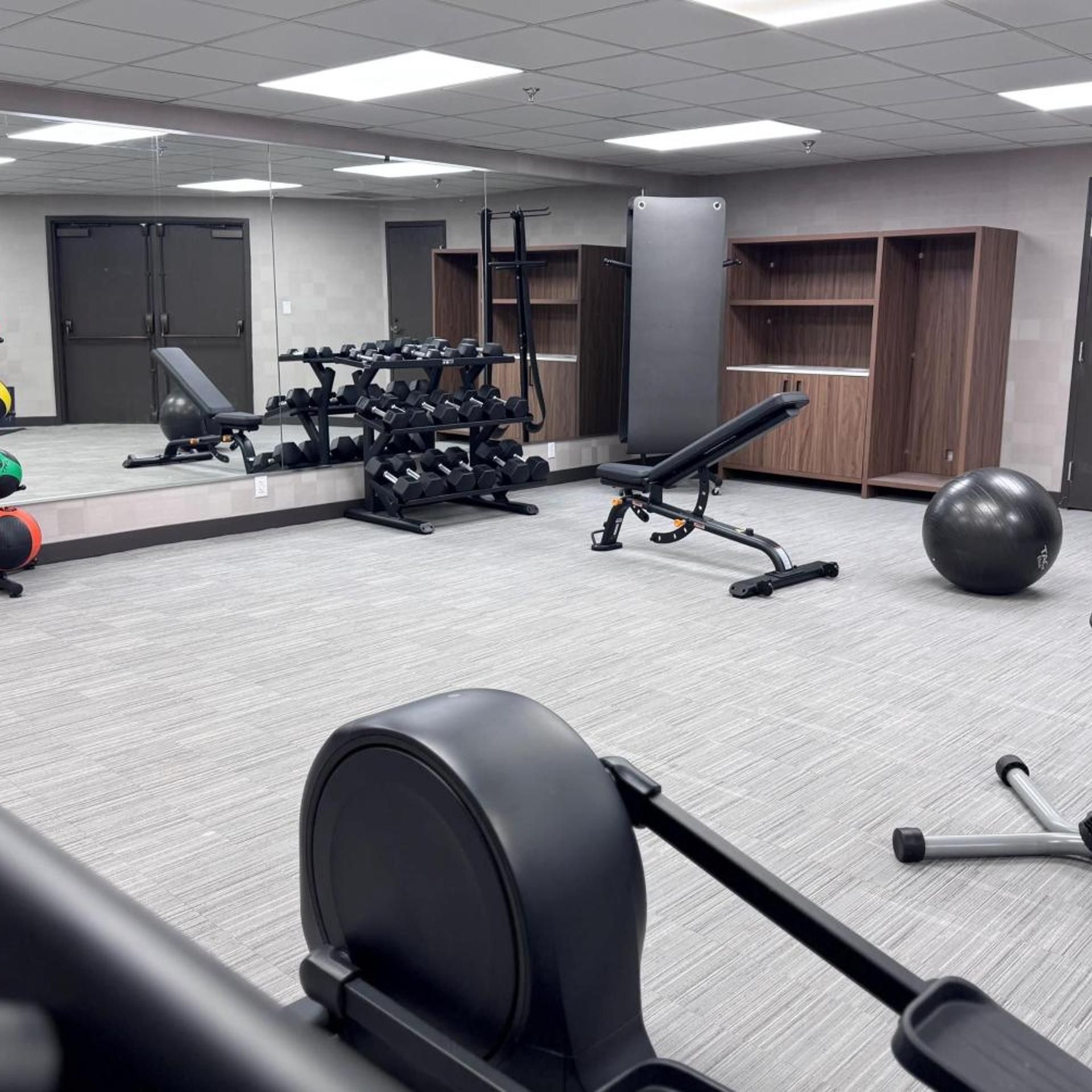 Hawthorn Extended Stay by Wyndham Miamisburg DaytonSouth 12/19