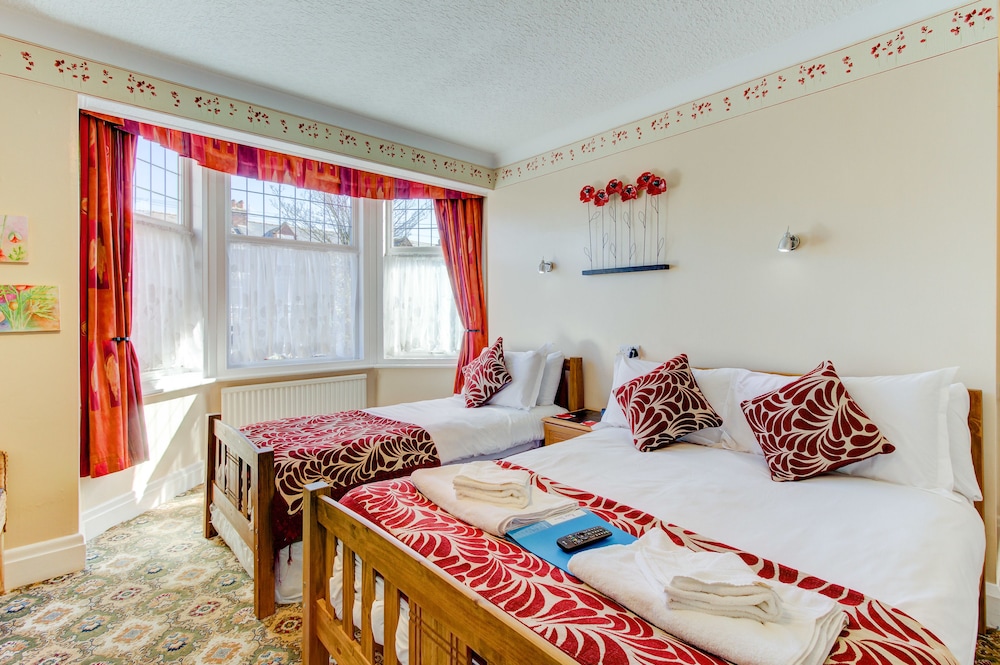 Rose Dene 15/44