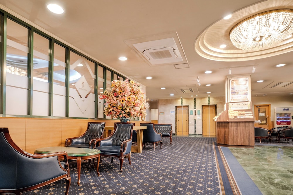 CENTRAL HOTEL SASEBO 36/50