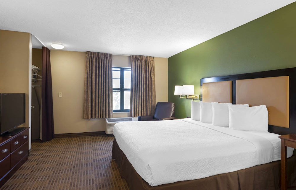 Extended Stay America San Diego - Mission Valley - Stadium 16/54