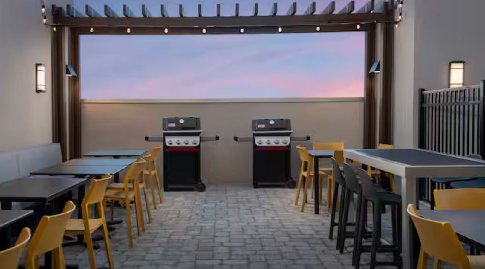 Home2 Suites by Hilton Concord Charlotte 17/28
