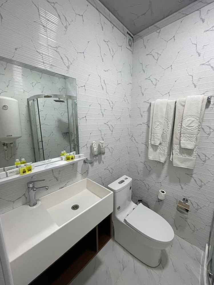 Grand Hotel Zarafshan 47/50