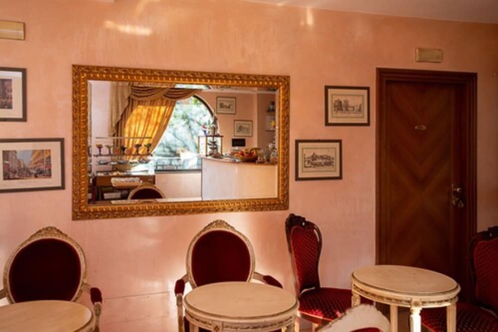 Hotel Louis II 53/66