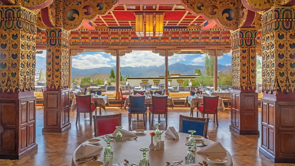 The Grand Dragon Ladakh 36/48