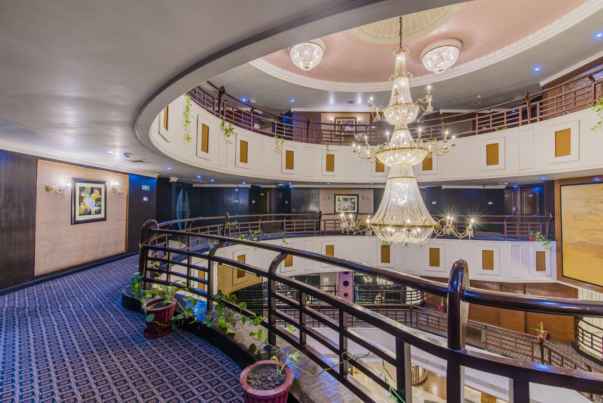 HOTEL GRAND DHILLON 28/31